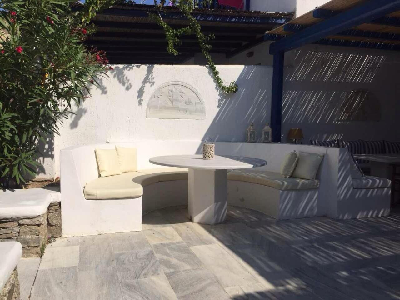 Вилла Mykonian House With Shared Pool Орнос Экстерьер фото